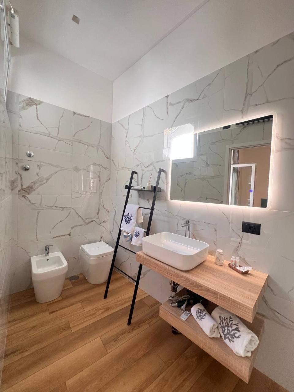 49 Downtown Pompeii Bed & Breakfast Bagian luar foto