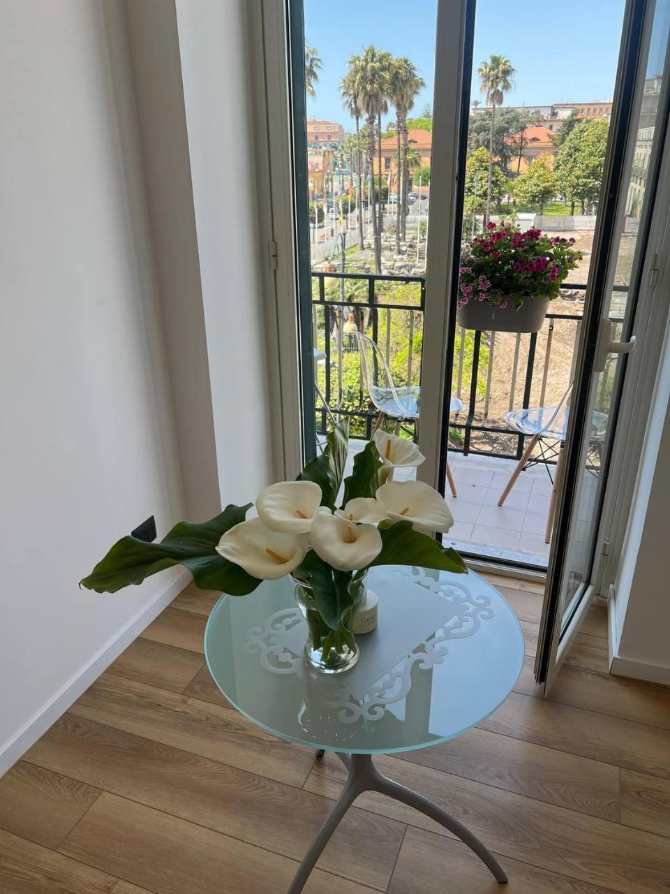 49 Downtown Pompeii Bed & Breakfast Bagian luar foto