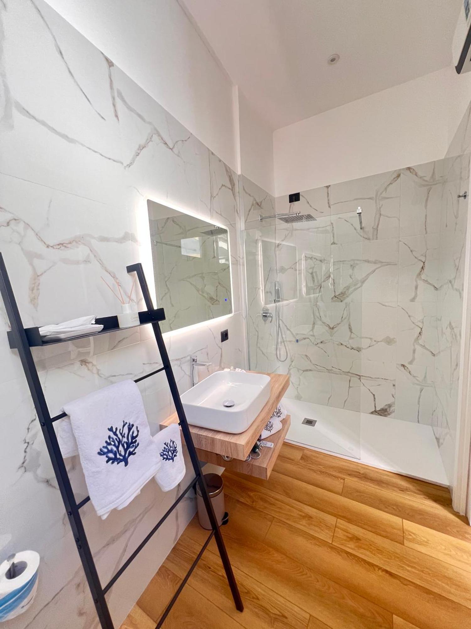 49 Downtown Pompeii Bed & Breakfast Bagian luar foto